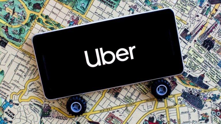 The Business Model of Uber: How the Ride-Hailing Giant Makes Money and Overcomes Challenges