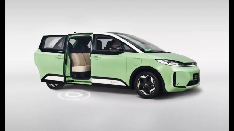 China built the first electric car designed exclusively for ride hailing.The D1, would you drive it?