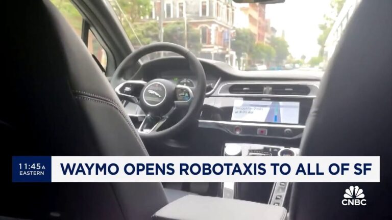 Waymo robotaxis open to all users in San Francisco