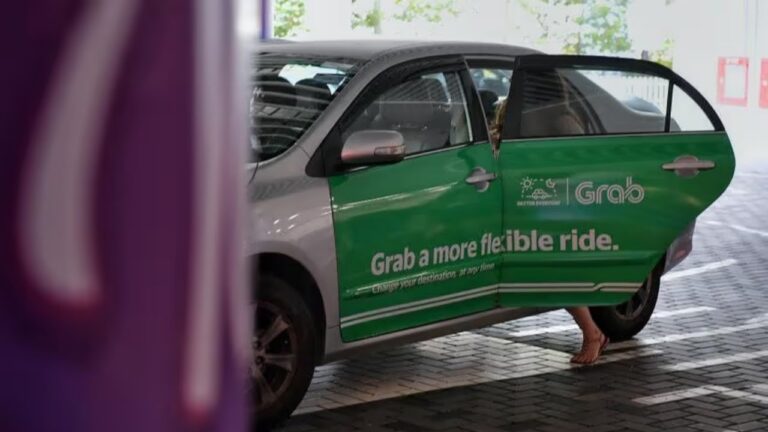 Grab, GoTo reviving talks for ride-hailing mega merger: Sources