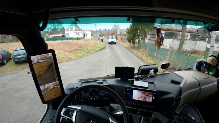 Driving the Mercedes Actros L across Silesia – technology and performance! 🚛🔥