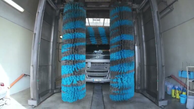 POV Truck washing: A clean truck is essential 🚛✨