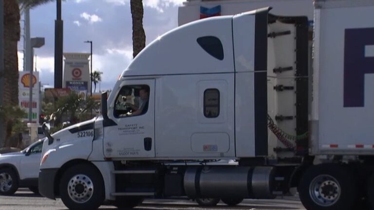 Las Vegas trucking company offers nearly ,000 for driving job