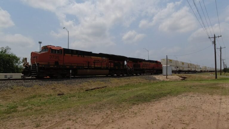 BNSF Double Stack Intermodal Train BNSF Double Stack Intermodal Train